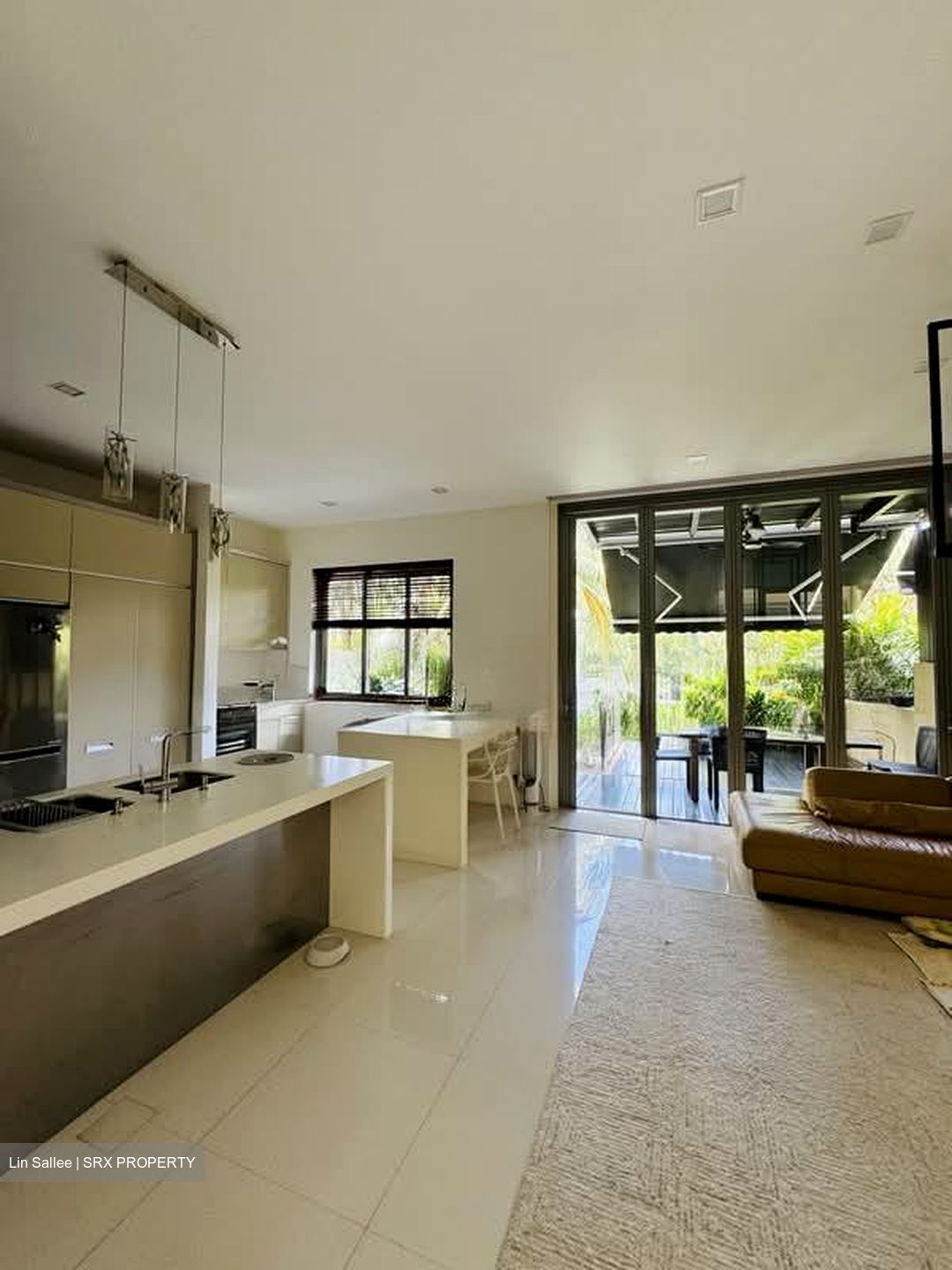 Treasure Island (D4), Terrace #565239101